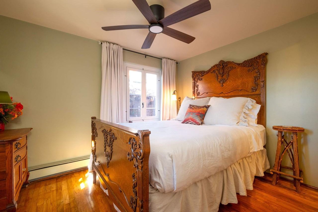 325 Sena St #1313832P - Photo 2 of 21