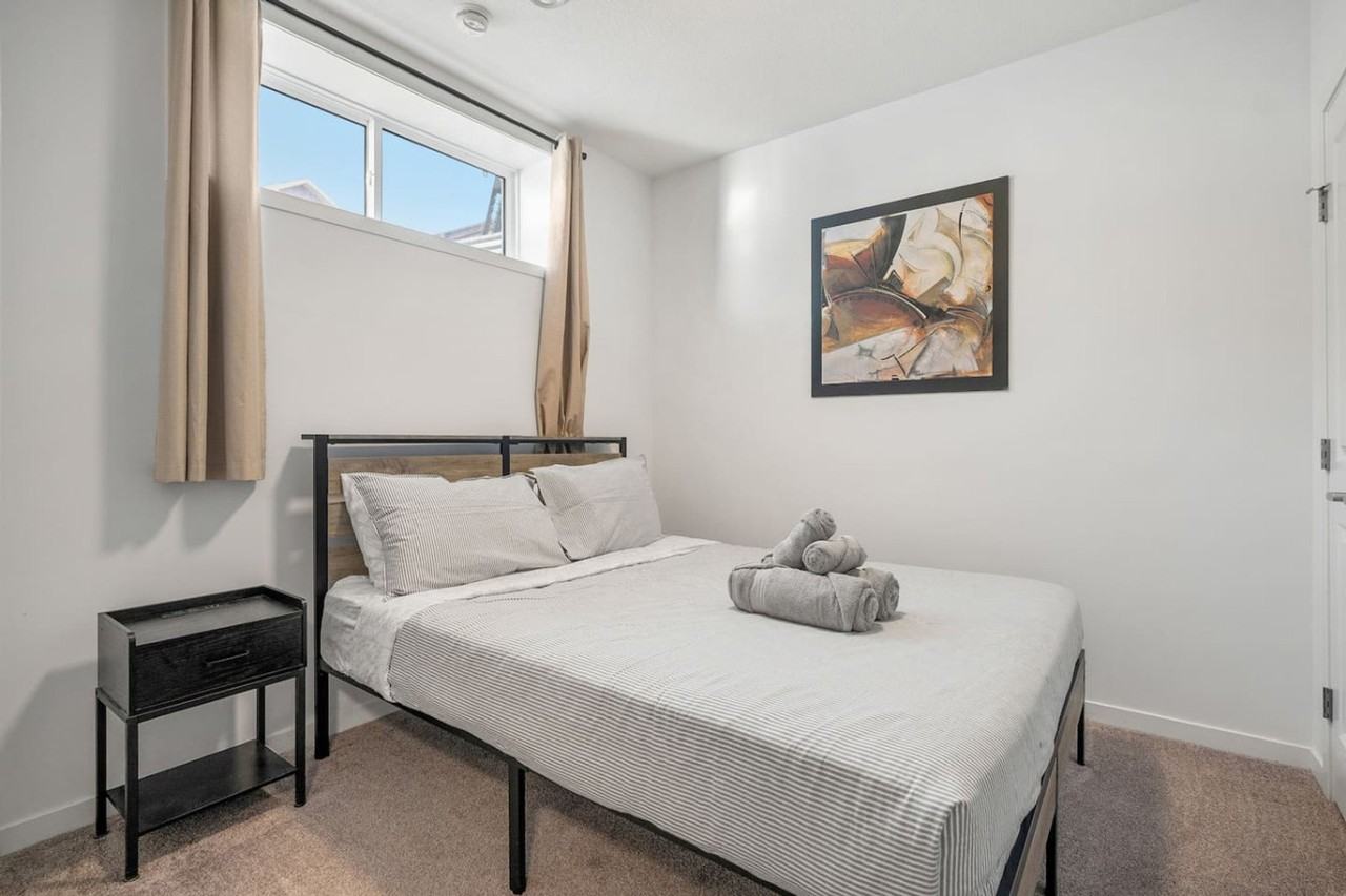 226 Magnolia Way Se #1314557P - Photo 5 of 26