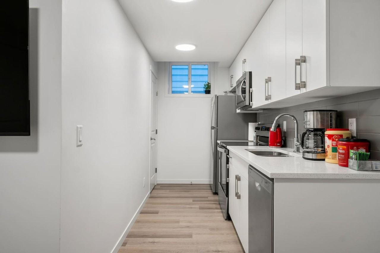 226 Magnolia Way Se #1314557P - Photo 7 of 26