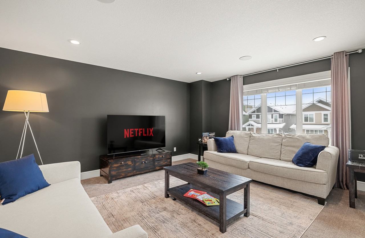 1607 165 Street SW #1314503P - Photo 5 of 42