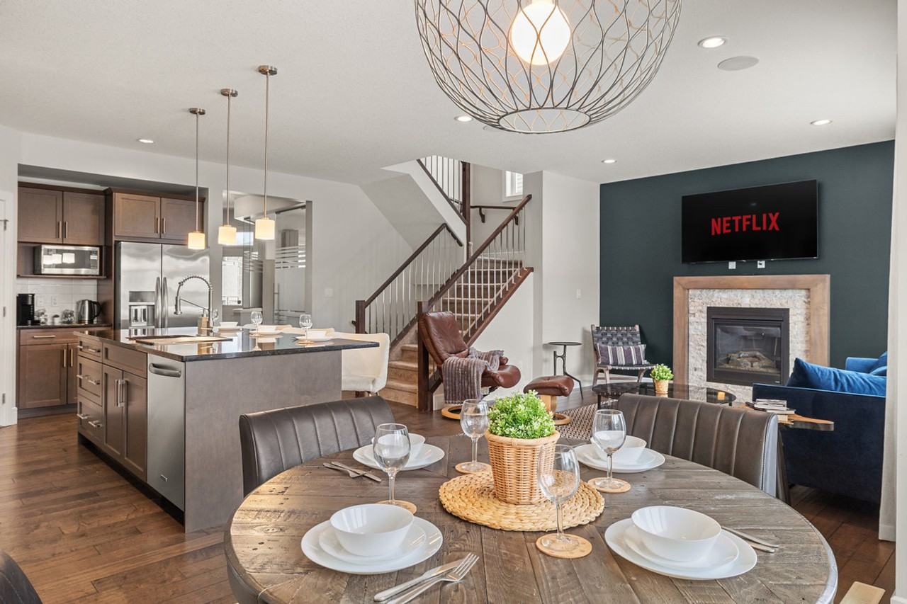 1607 165 Street SW #1314503P - Photo 7 of 42