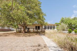 107 E Holland St - Photo 1 of 1