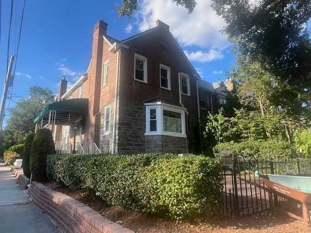 11 Orchard Rd - Photo 3 of 22