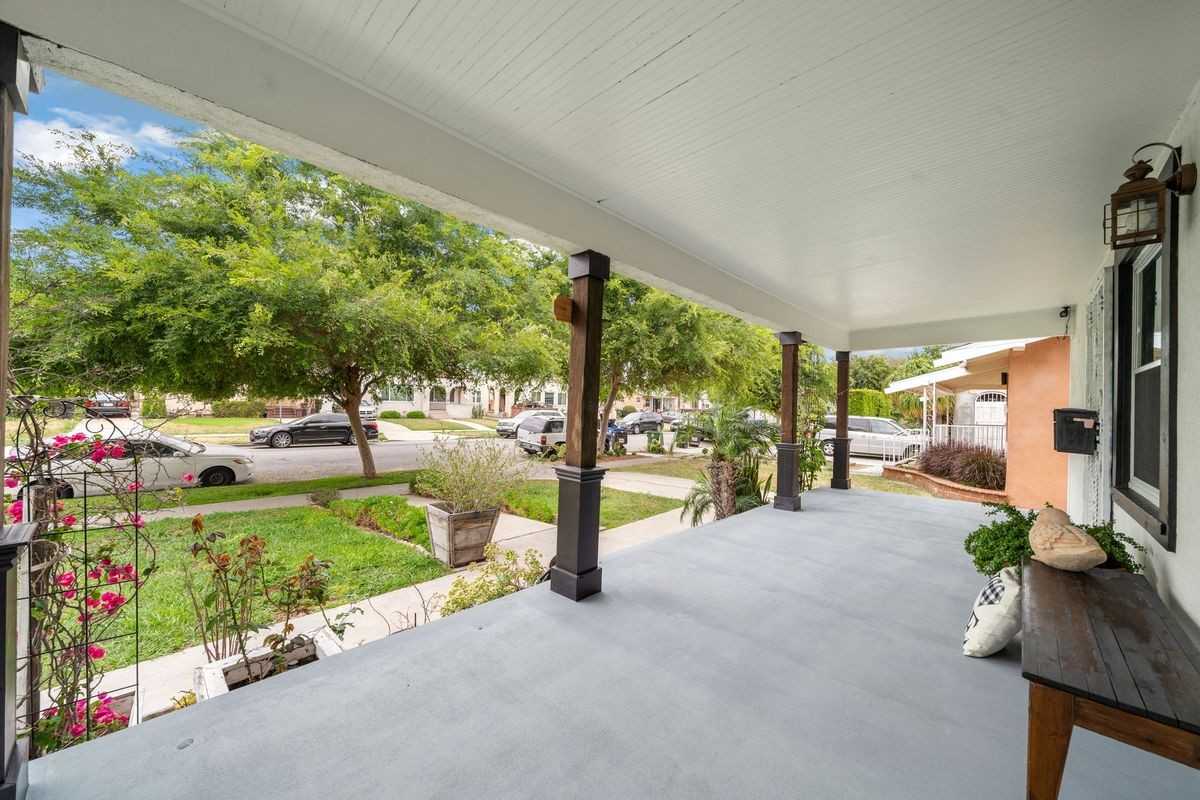 5732 6th Ave - Photo 2 of 24