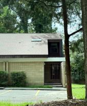 4304 Sw 70th Ter - Photo 1 of 1