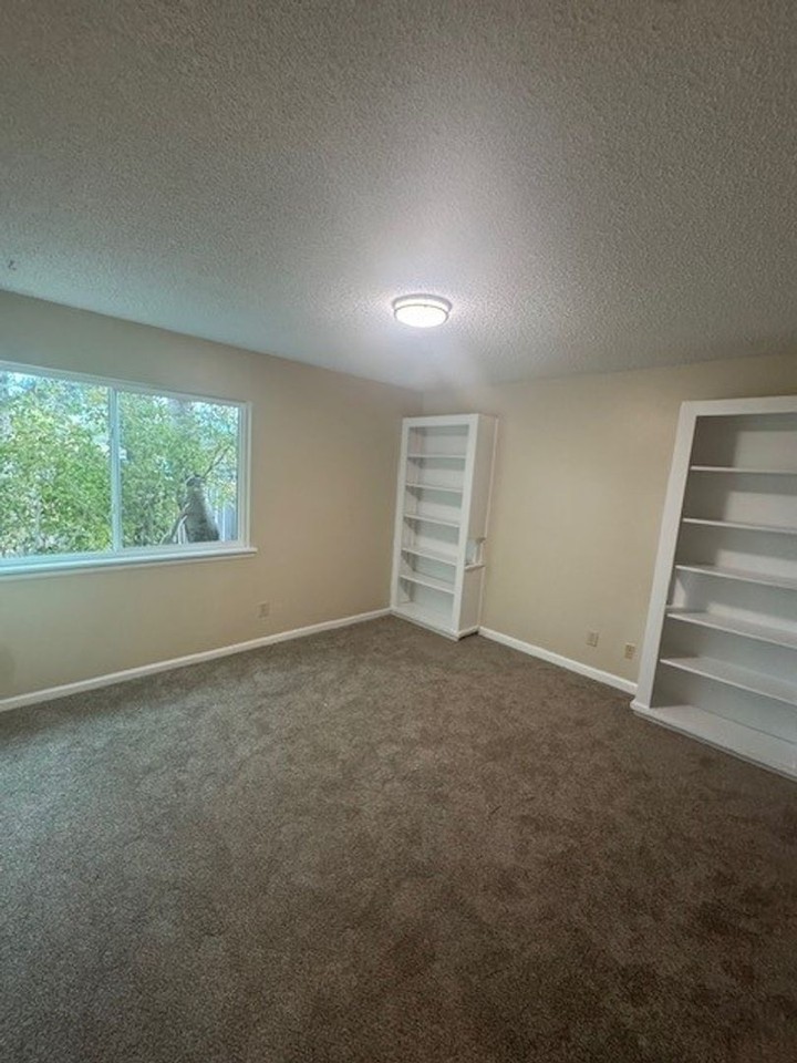5116 Williams Fork Trl #112 - Photo 4 of 12