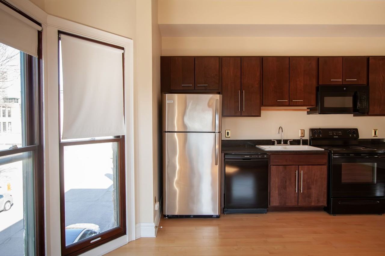 The James Scott Mansion - Photo 2 of 34