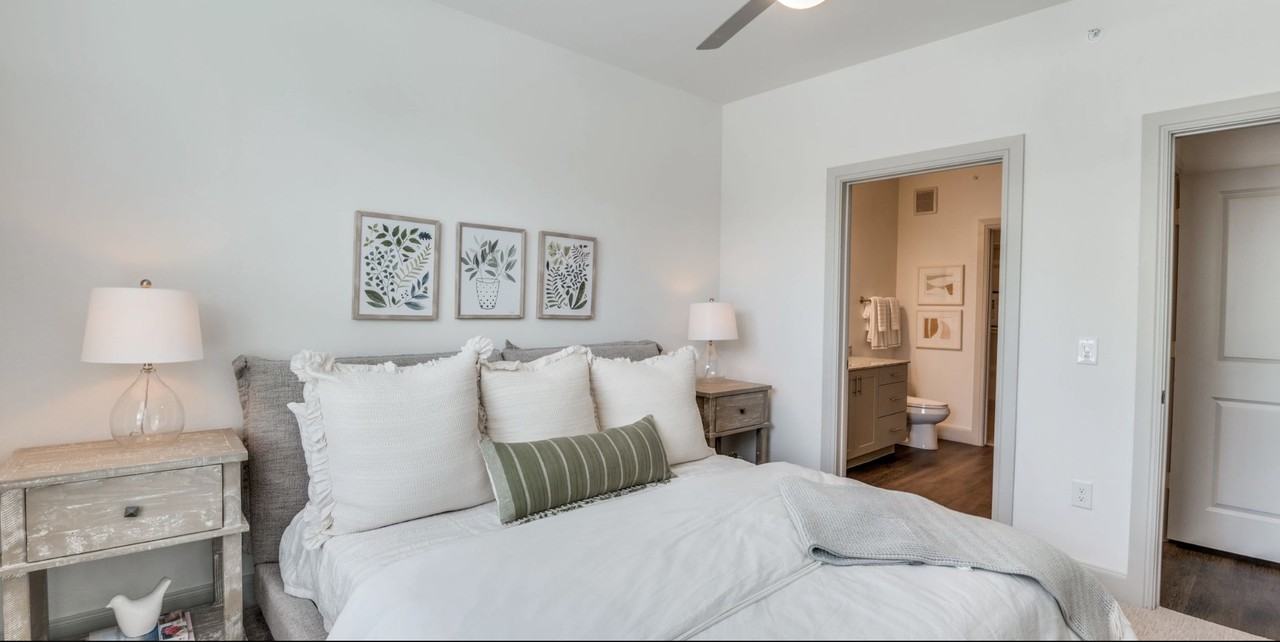 S Cockrell Hill Rd & W Clarendon Dr #6111 - Photo 6 of 18