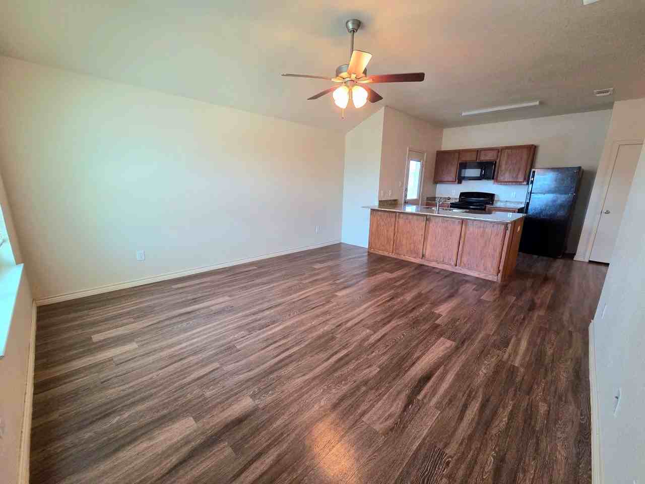 3316 Stonewall Dr #B - Photo 2 of 17