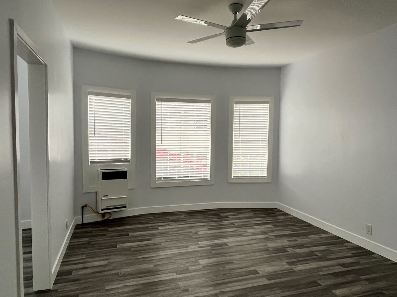 131 N. Alvarado St. - Photo 6 of 19