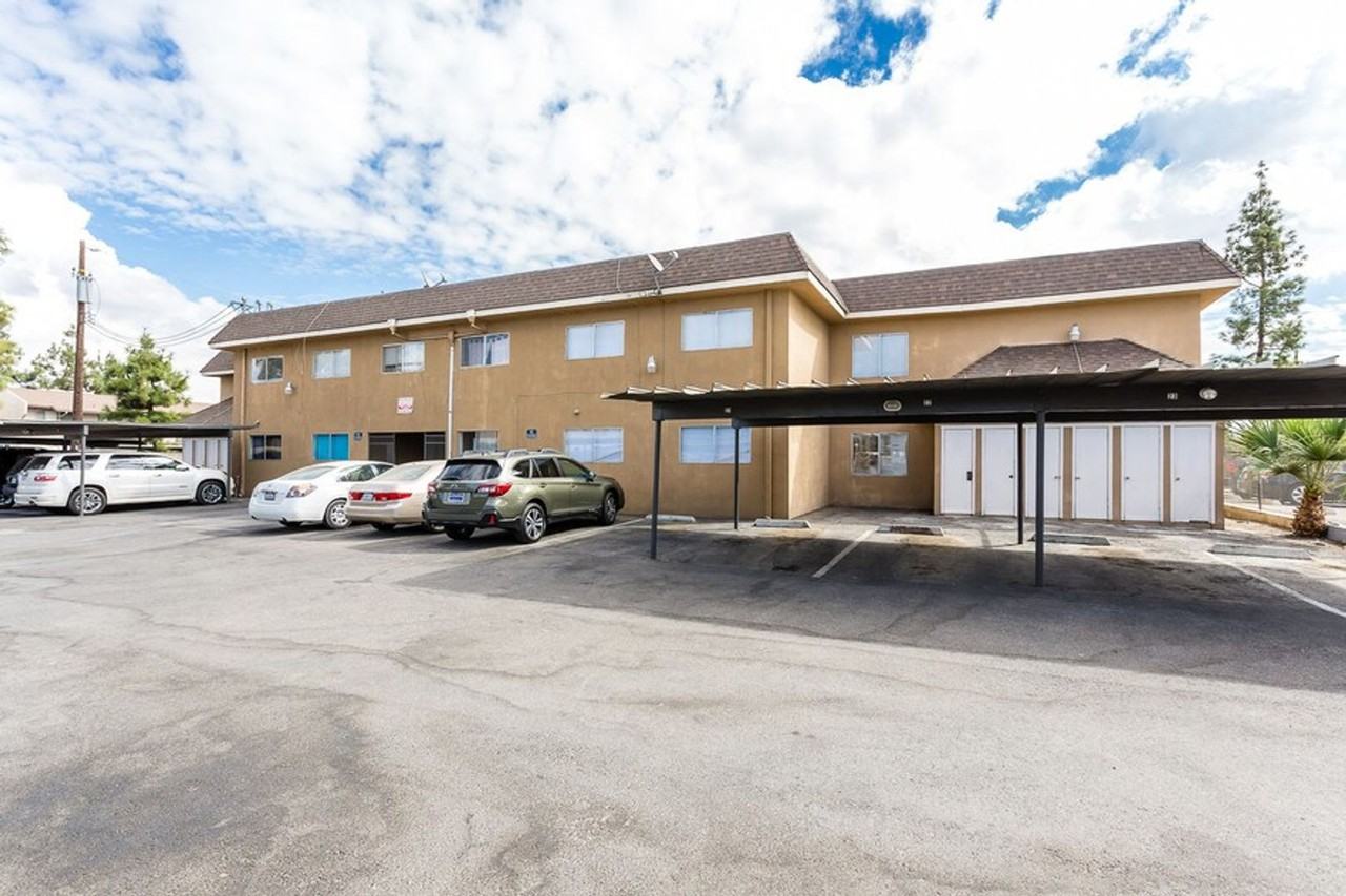 H St. Bakers - Photo 7 of 10