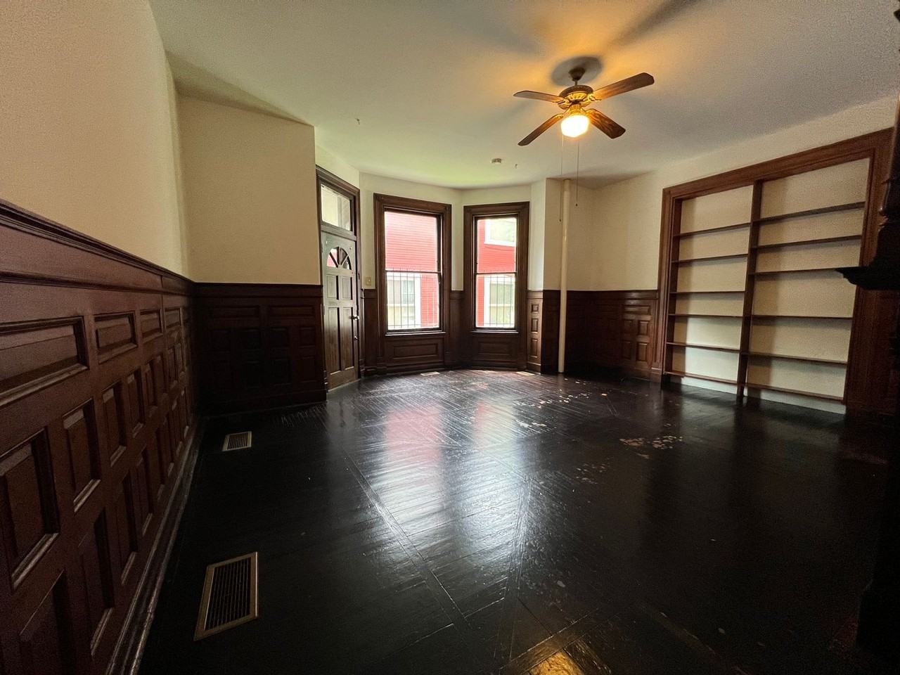 333 Morewood Avenue - Photo 5 of 21