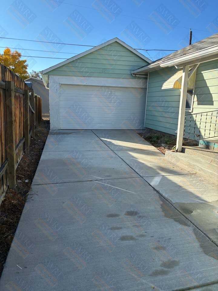 1212 11th Street - Photo 2 of 13