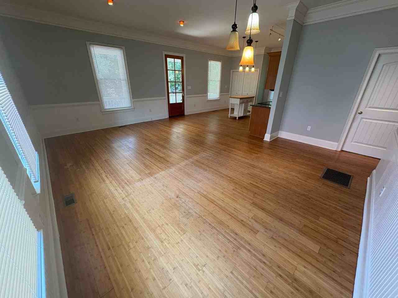 776 Barber St - Photo 5 of 15