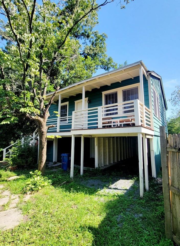 1722 Orange Street - Photo 2 of 18