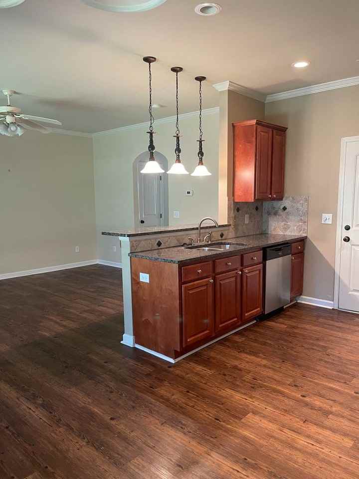 1955 Stephanie Ct - Photo 3 of 13