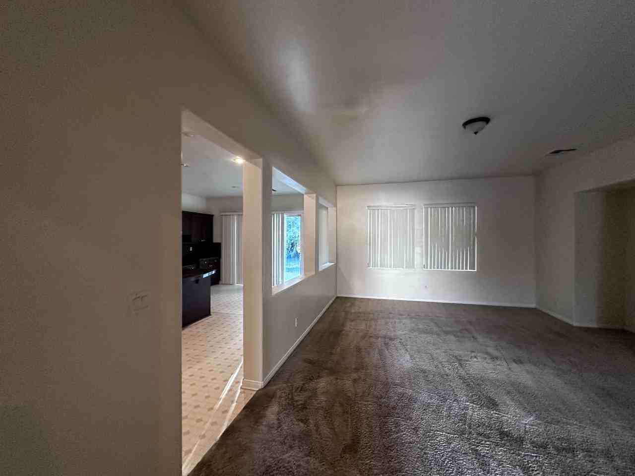 5309 Pelican Hill Dr - Photo 7 of 15