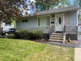 1669 Rice St - Photo 1 of 1