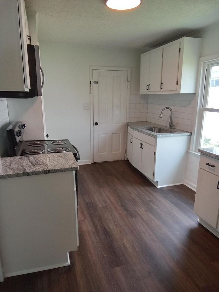 1303 Tilden Avenue - Photo 6 of 19