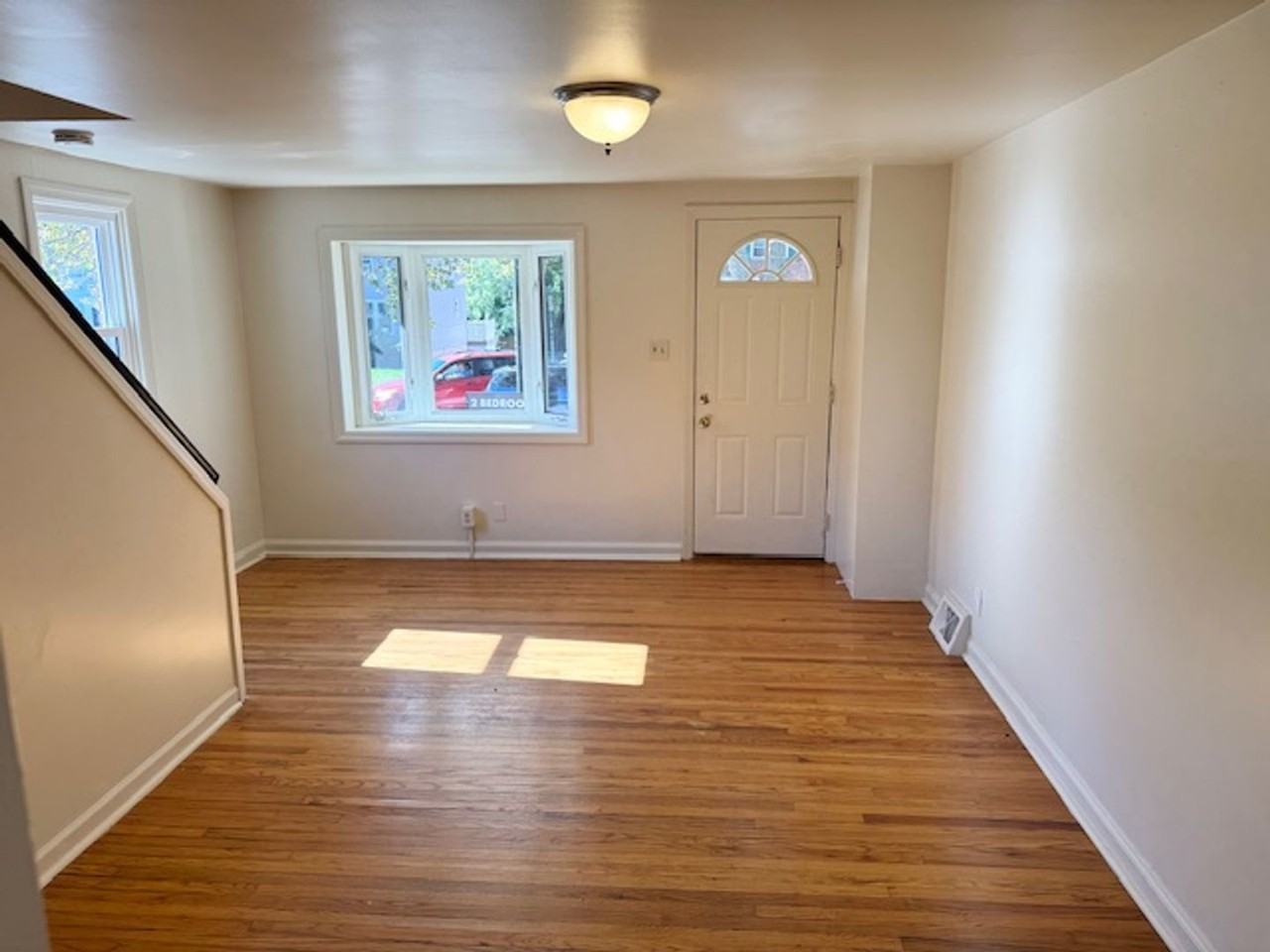 423 Prospect Street - Photo 2 of 11