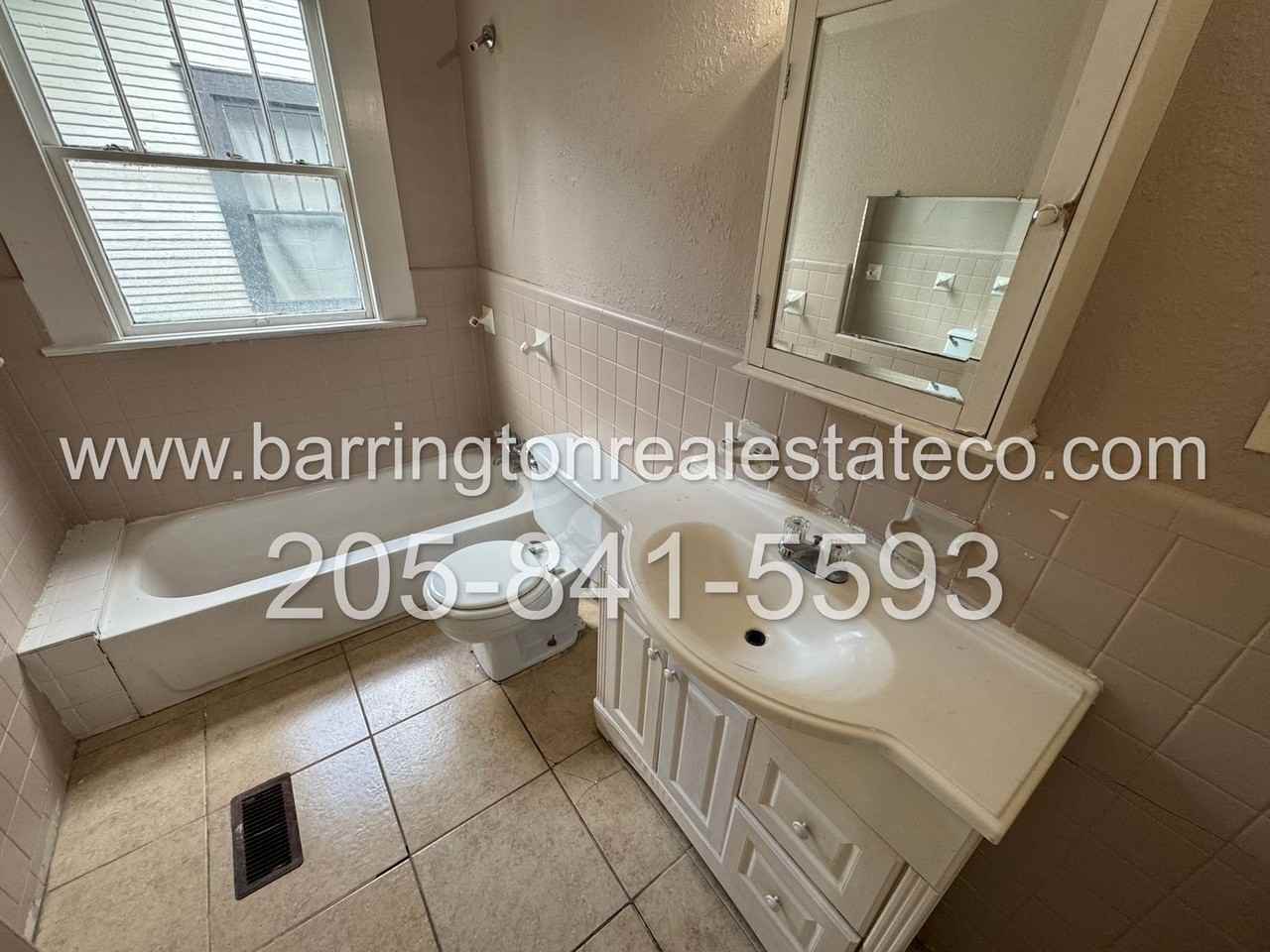 207 16th Ave S - Photo 5 of 6