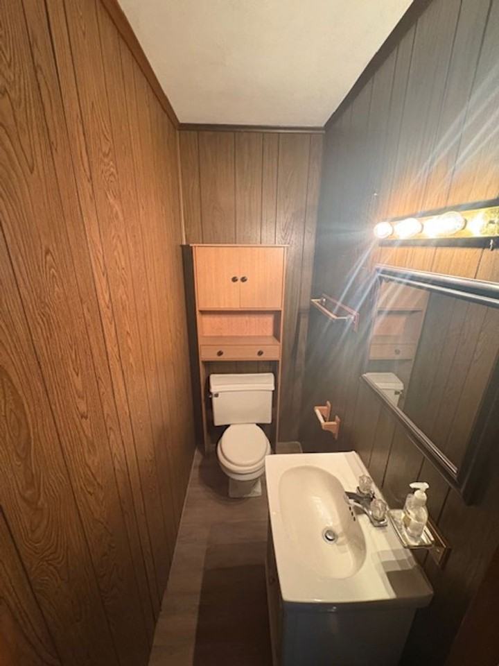 3110 North Sherwood Avenue - Photo 3 of 25