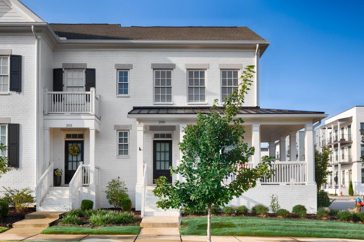 200 St Louis St - Photo 2 of 42