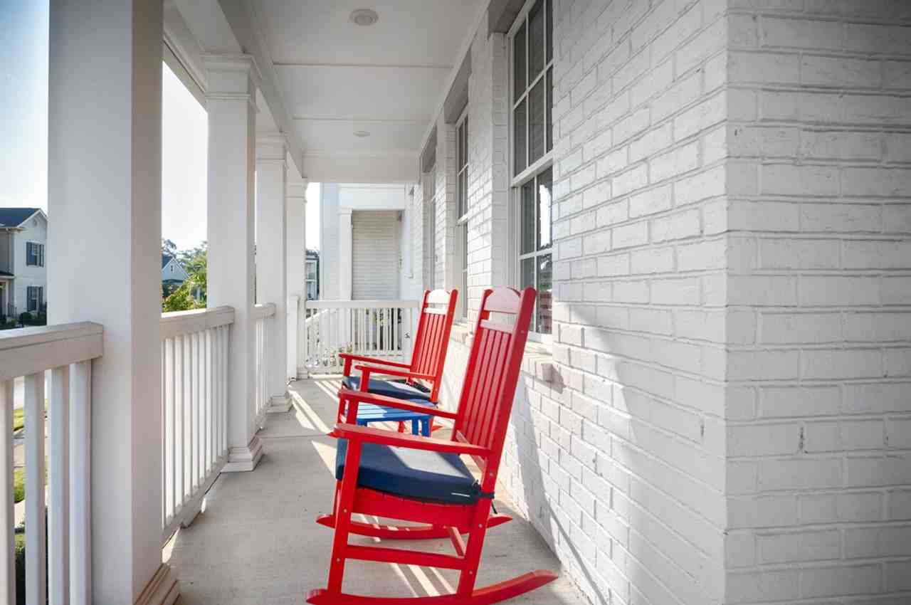 200 St Louis St - Photo 5 of 42