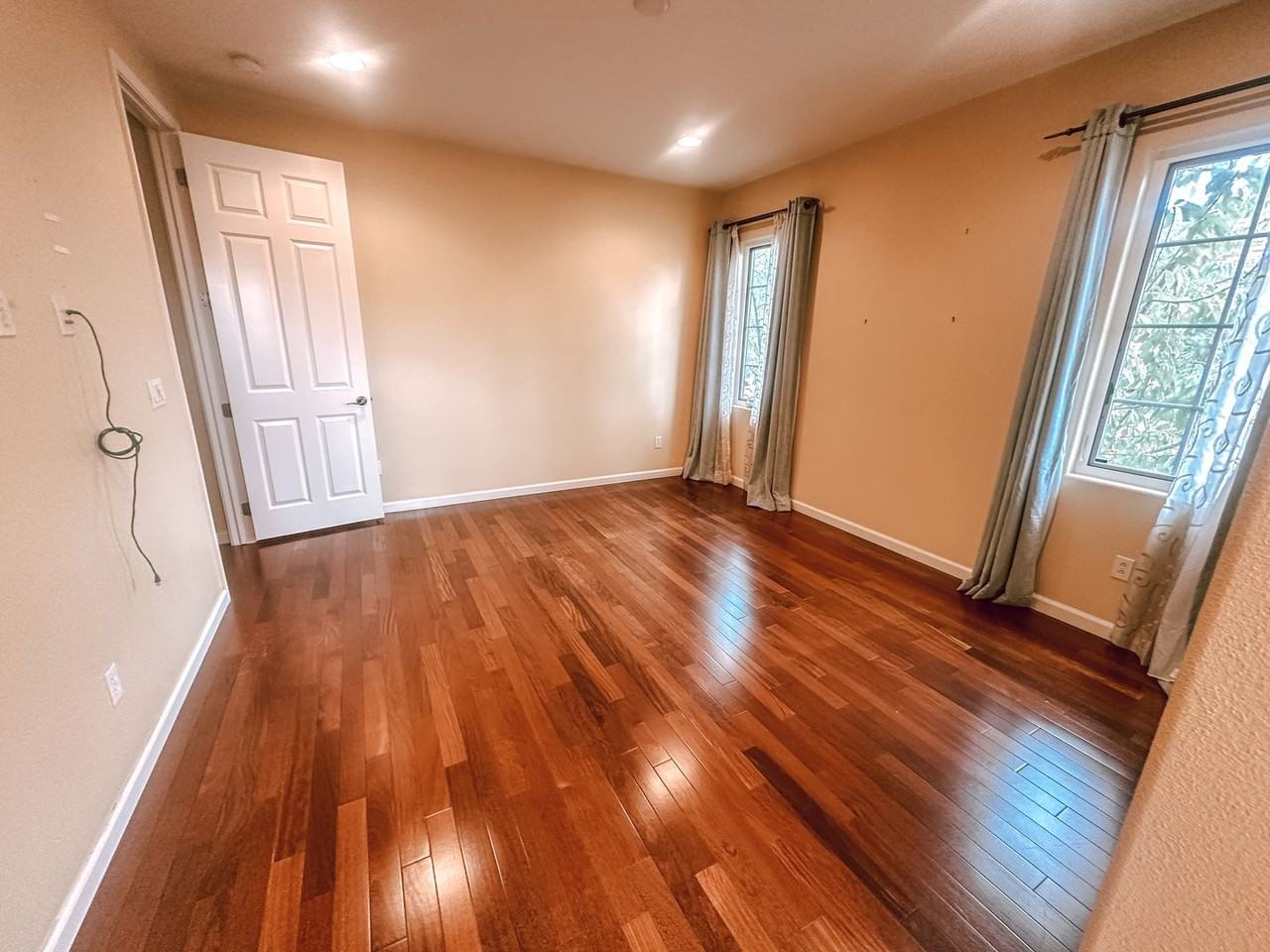 3738 Firpointe St - Photo 6 of 25