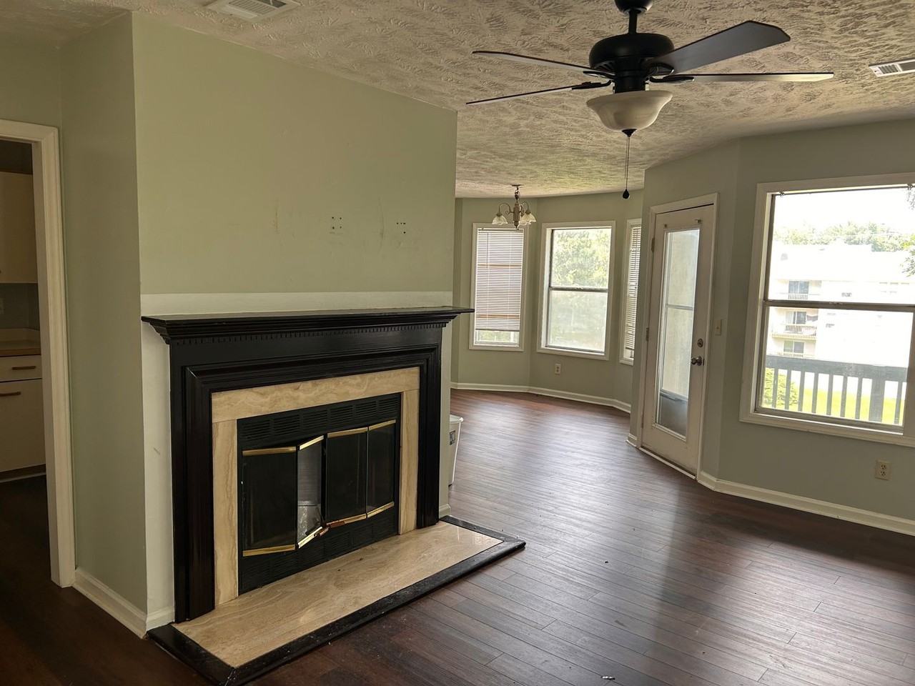 6804 Willowbrook Drive - Photo 3 of 5