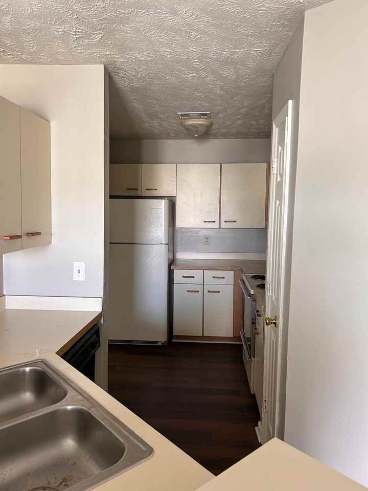 6804 Willowbrook Drive - Photo 5 of 5