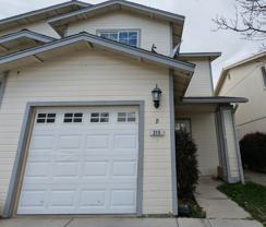 215 Meadowood Ct #B - Photo 1 of 1