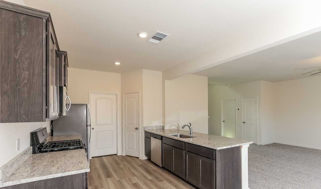 9625 Teton Vista Dr - Photo 4 of 14