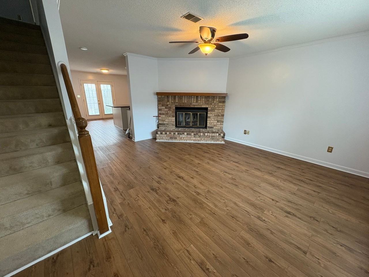 2121 Turtle Ct - Photo 3 of 15