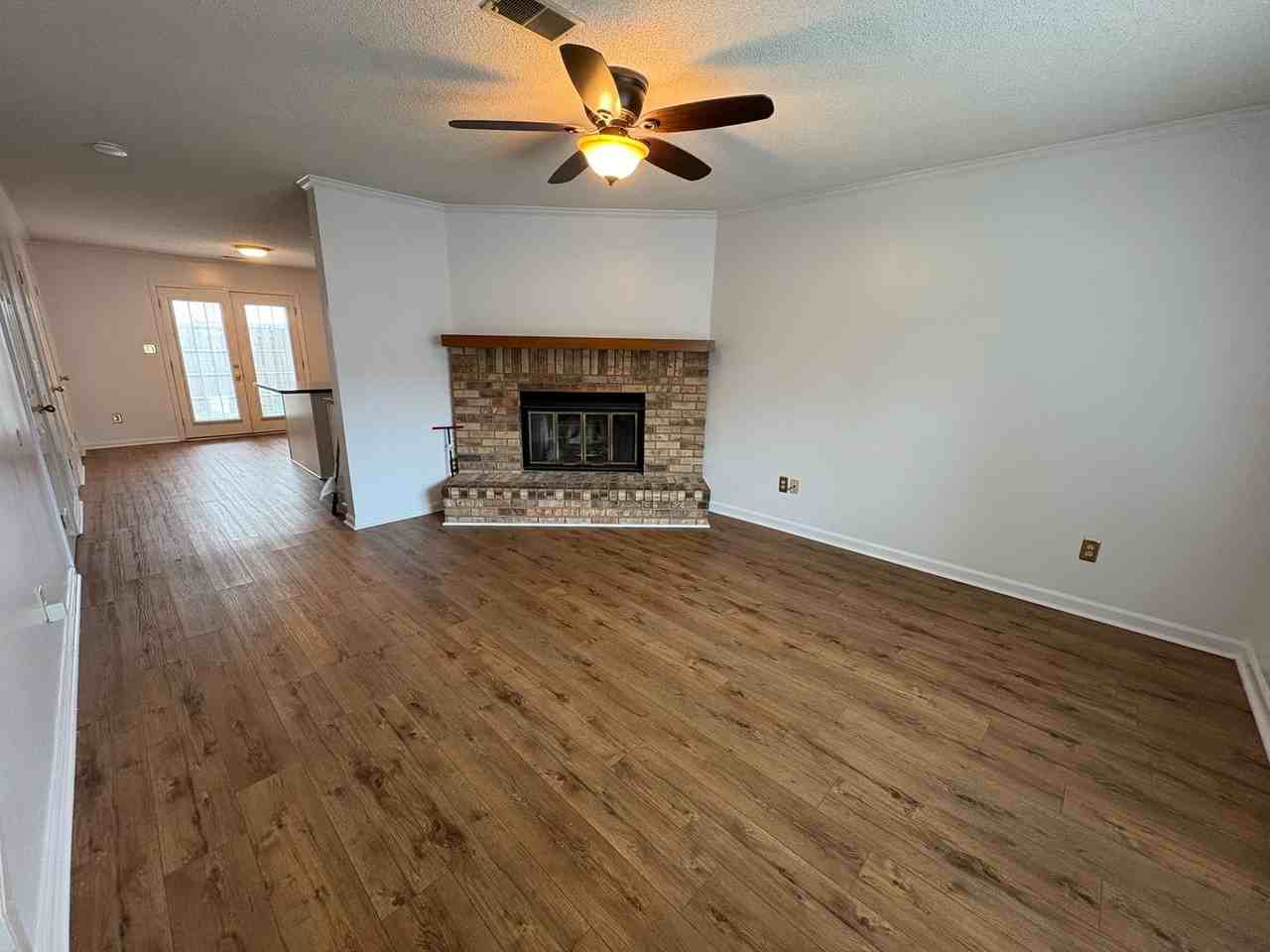 2121 Turtle Ct - Photo 4 of 15