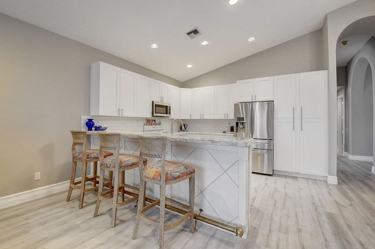 11595 Pamplona Blvd - Photo 3 of 30