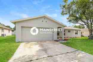 216 Lochmond Dr - Photo 1 of 1