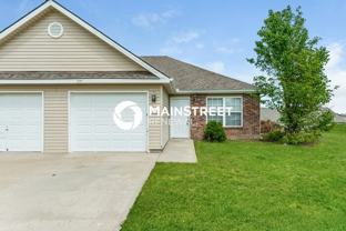 204 Palmer Ct - Photo 1 of 1
