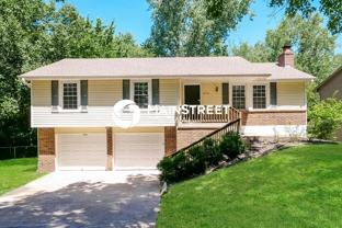 5918 Nw 66th Ter - Photo 1 of 1
