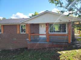 featured image of 414 First Ave E #NA