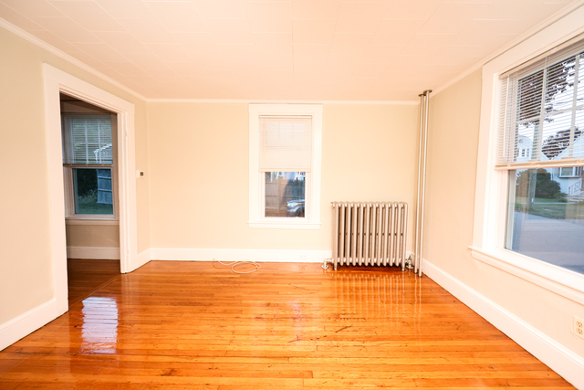 30 Sheppard Ave #30 - Photo 2 of 18