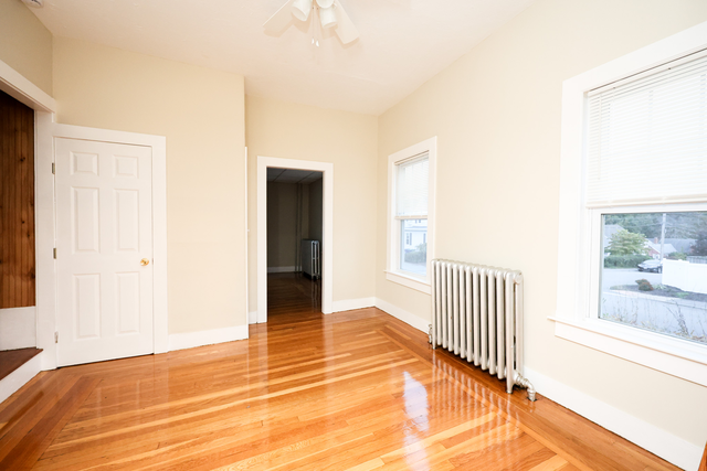 30 Sheppard Ave #30 - Photo 5 of 18