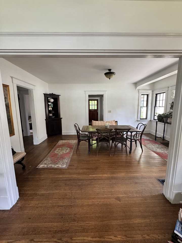 45 Hartweg Ave #NA - Photo 3 of 15