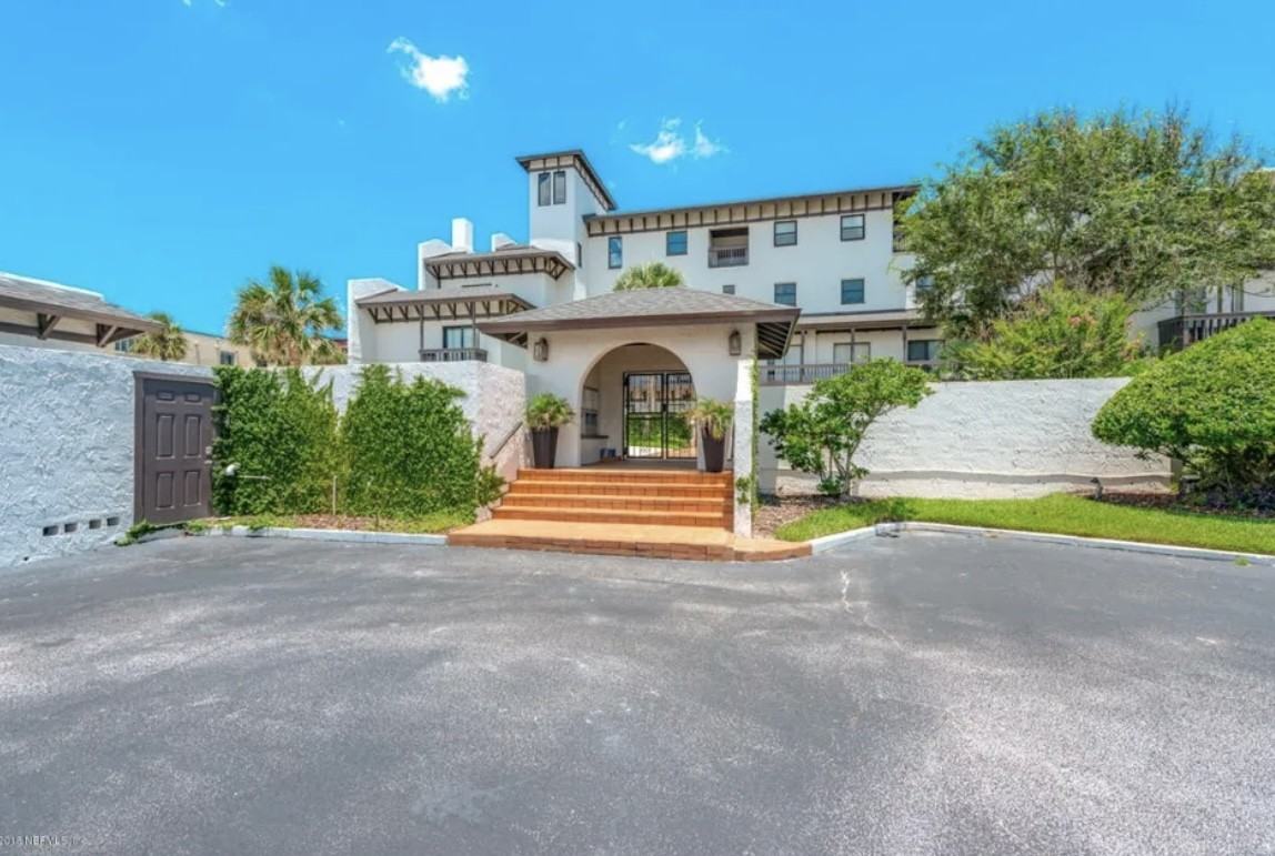 2415 Costa Verde Blvd #102 - Photo 2 of 19