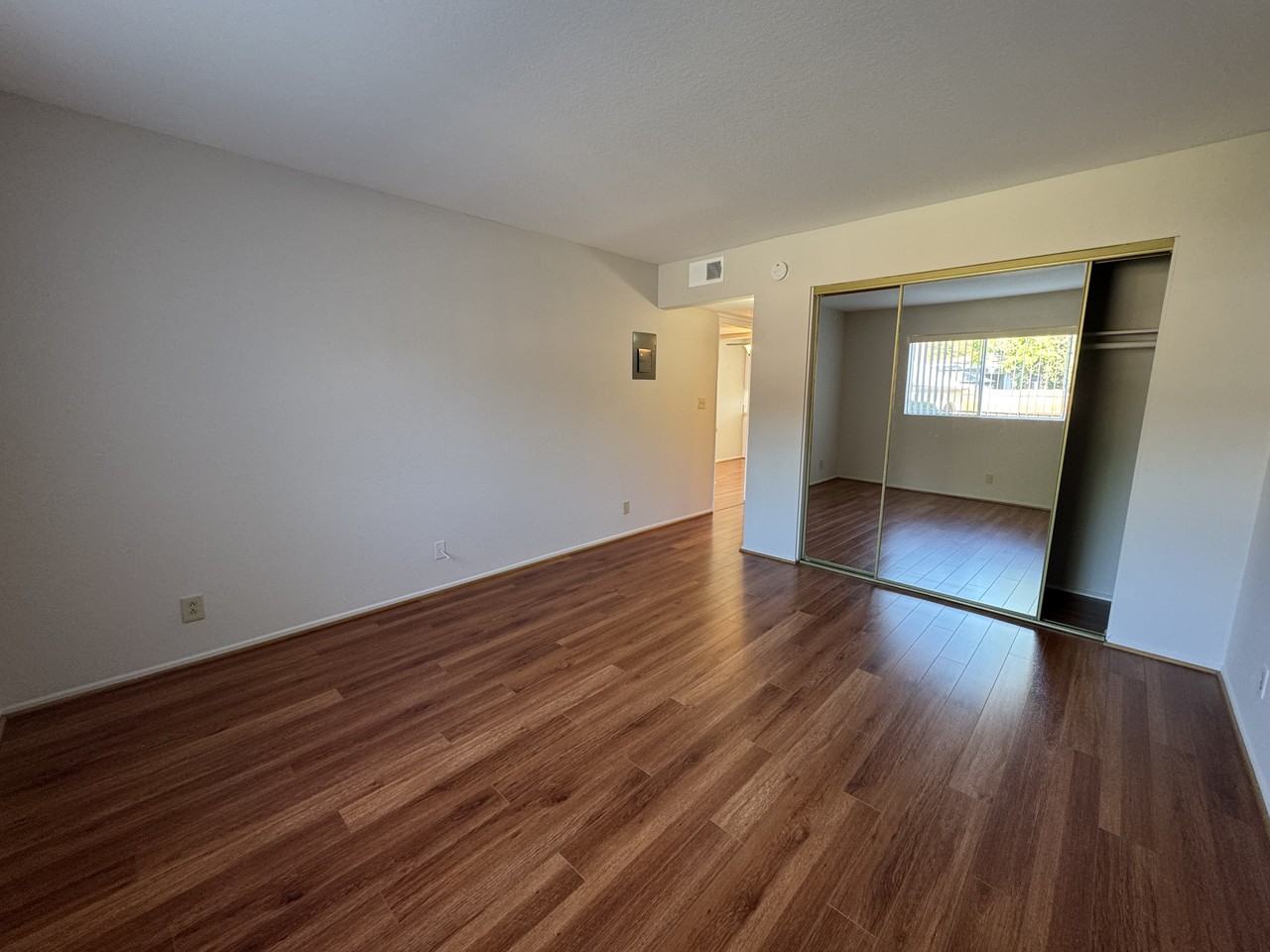 700 E Cedar Ave #104 - Photo 7 of 11