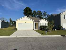 8170 E Highcroft Dr Ne #NA - Photo 1 of 1