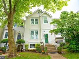 featured image of 6904 Compton Ln #2