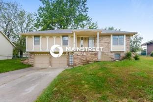 12504 Manchester Ave - Photo 1 of 1