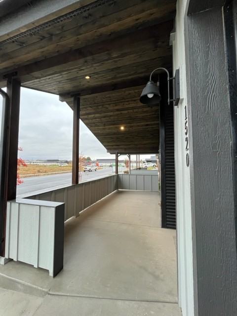 1520 W Moselle Dr #NA - Photo 3 of 40