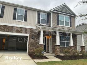 711 Saddlebred Ln - Photo 1 of 1